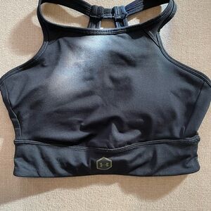 NWOT Under Armour Black High-Neck Racerback Sports Bra
